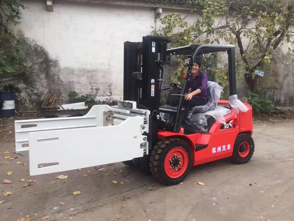 叉車使用前需要檢查什么？