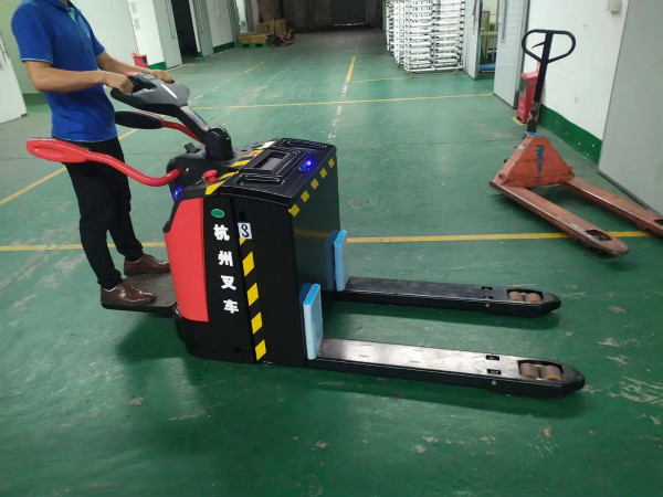 買(mǎi)了電動(dòng)搬運(yùn)車(chē)之后，怎樣使用才能更省錢(qián)？
