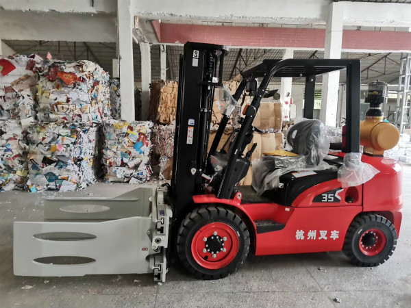 你的內(nèi)燃叉車(chē)柴油濾芯有在正確更換嗎？